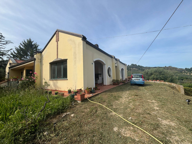 CASA/VILLA in vendita a Massignano