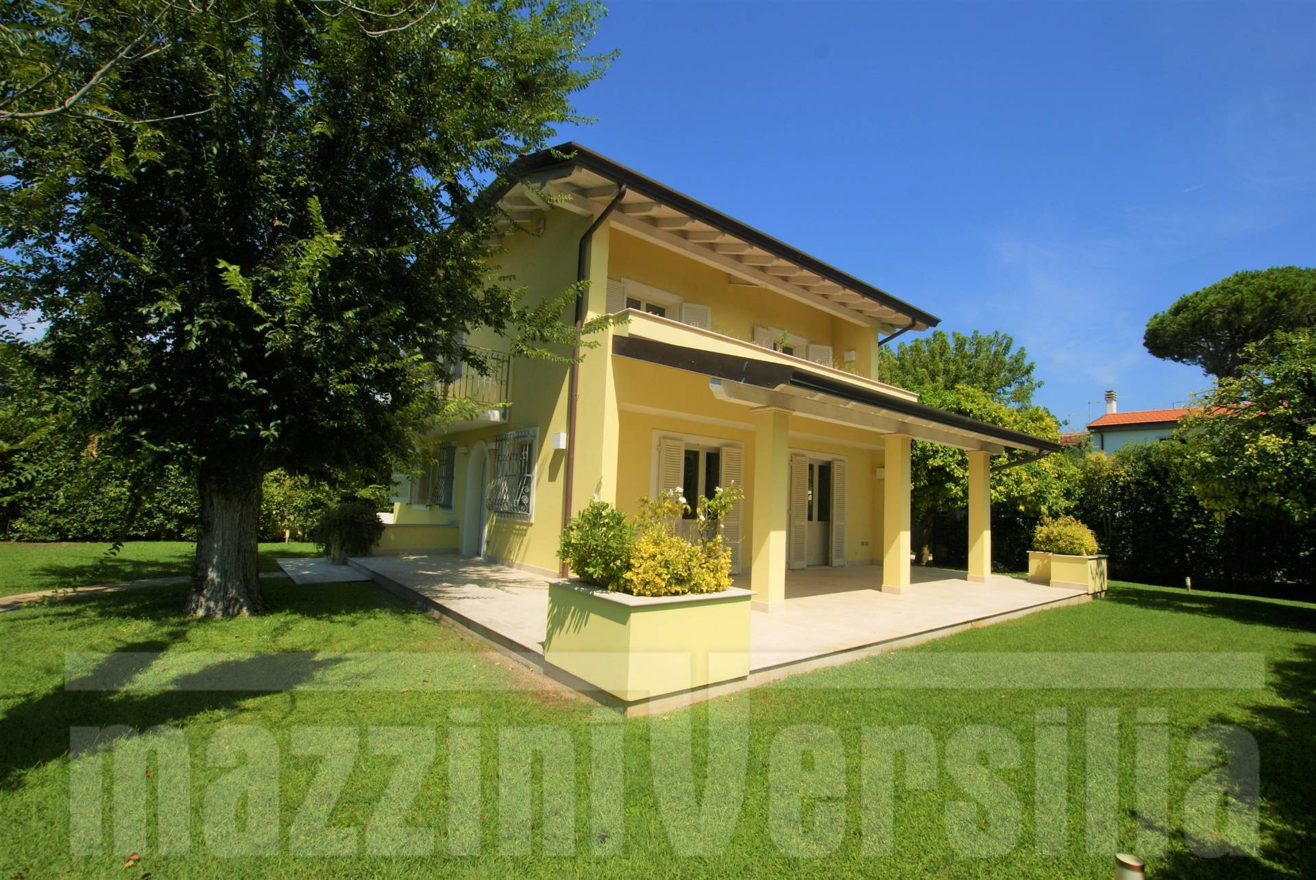 Villa FORTE DEI MARMI vendita  Centro  Agenzia Mazzini di Buzzi Fiorella