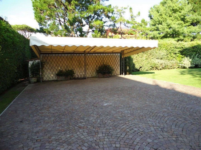 Villa in affitto stagionale a Forte dei Marmi