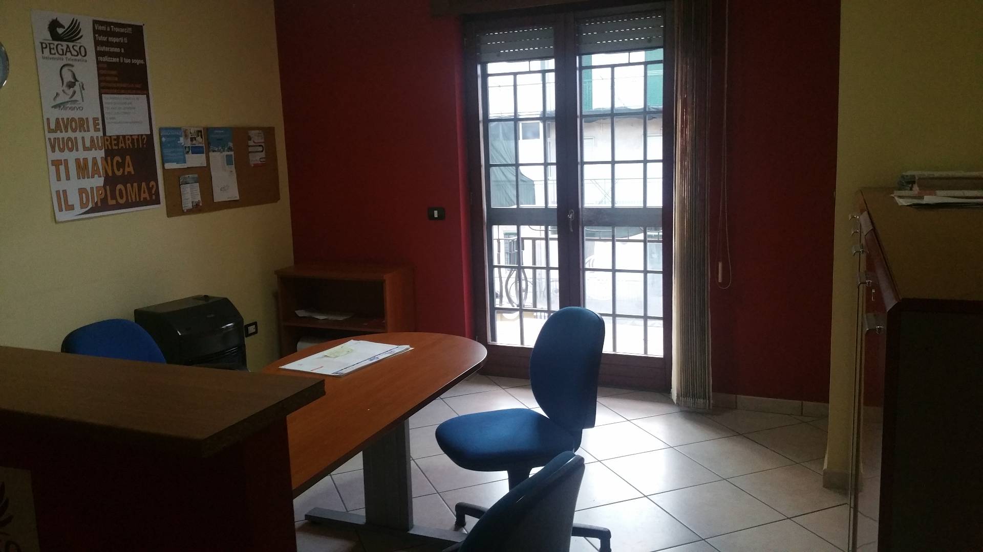 Ufficio in affitto a Qualiano (NA)