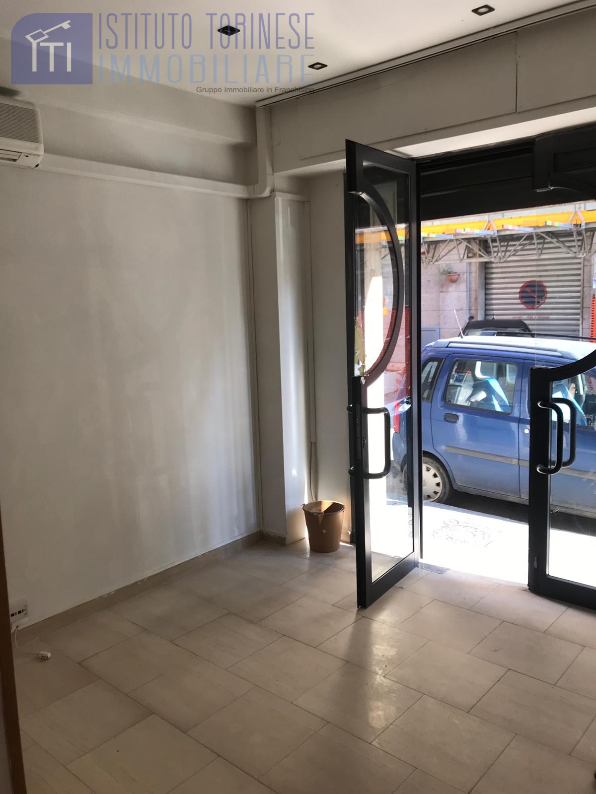 Negozio - Loc.Com. BENEVENTO affitto  Centro  Iadanza servizi immobiliari RE