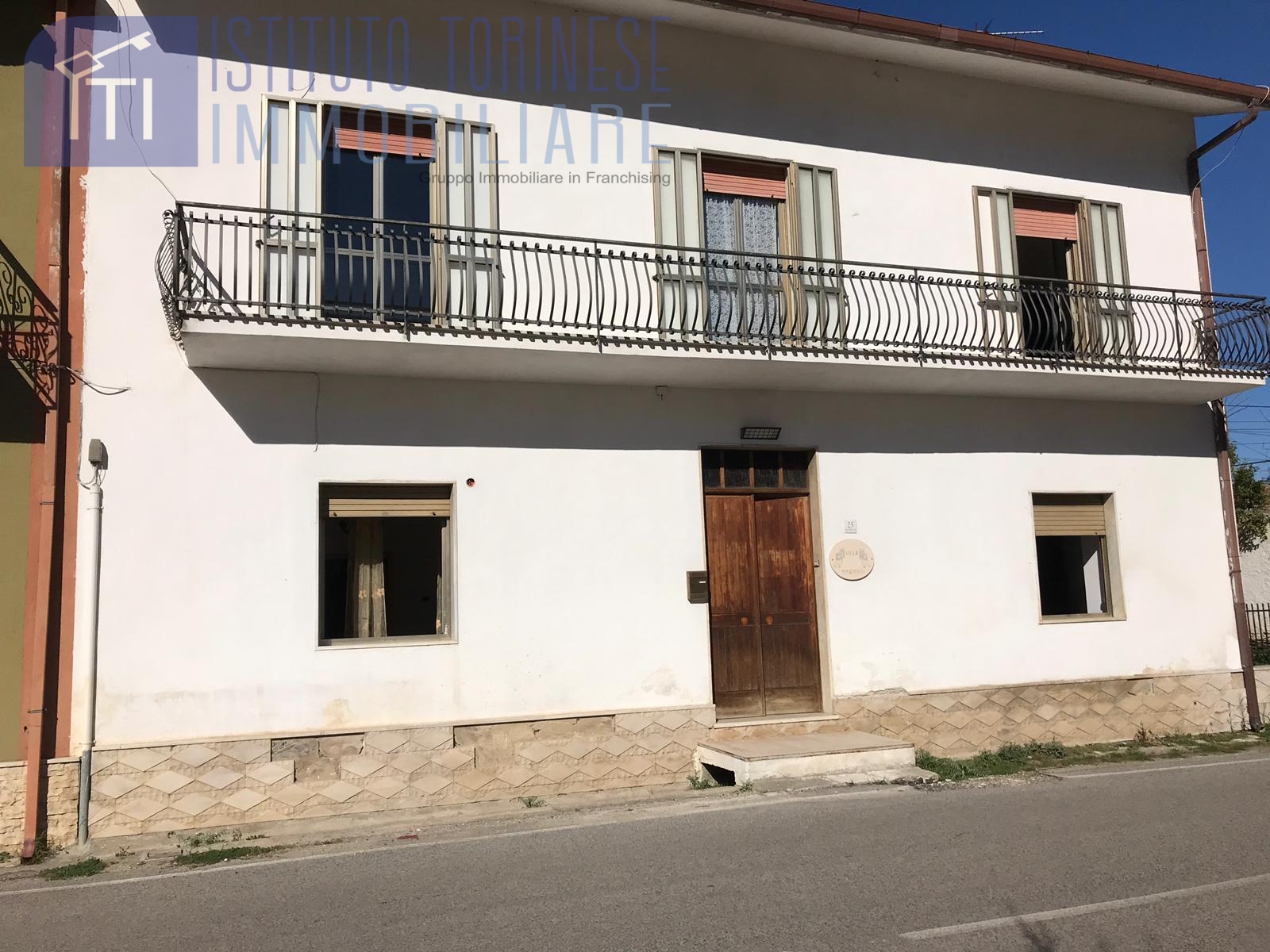 Villa Bifamiliare SOLOPACA vendita    Iadanza servizi immobiliari RE