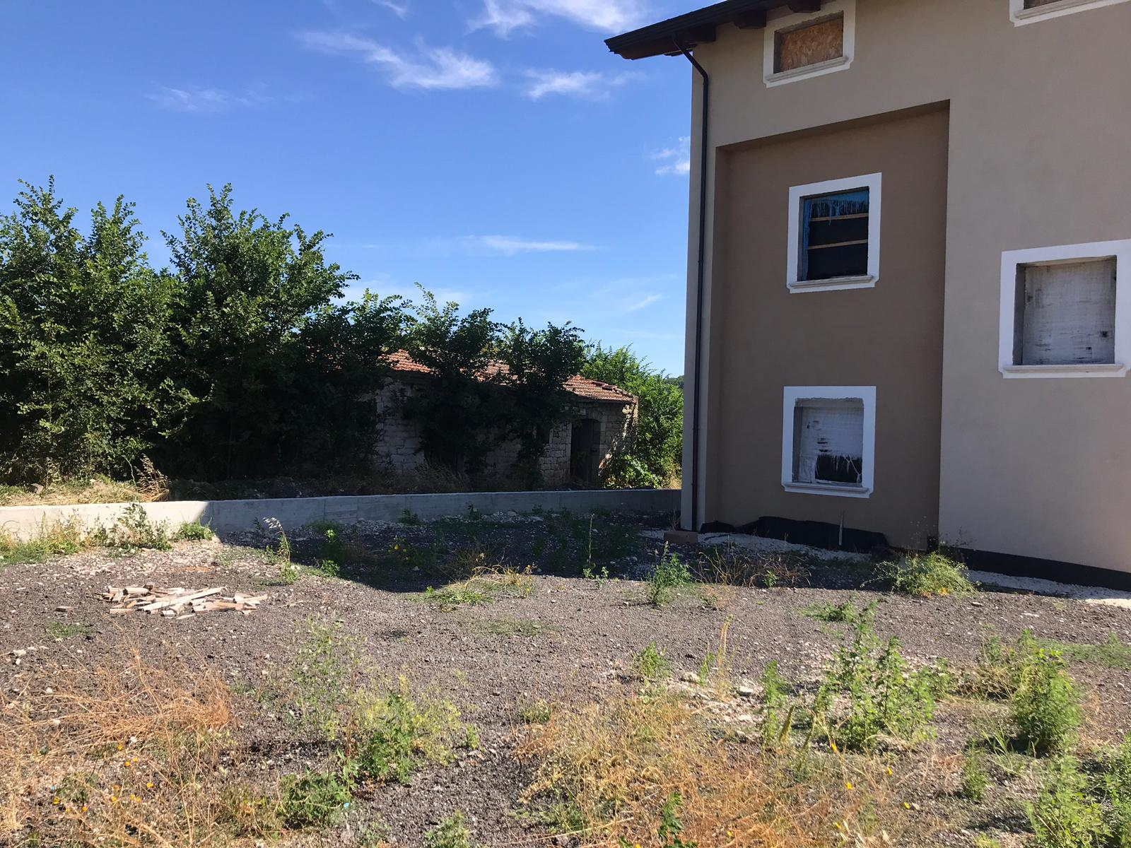 Villa Unifamiliare - Indipendente PIETRELCINA vendita    Iadanza servizi immobiliari RE