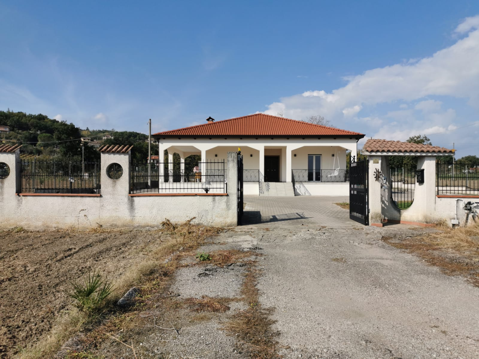 Villa BENEVENTO vendita  CONTRADE  Iadanza servizi immobiliari RE