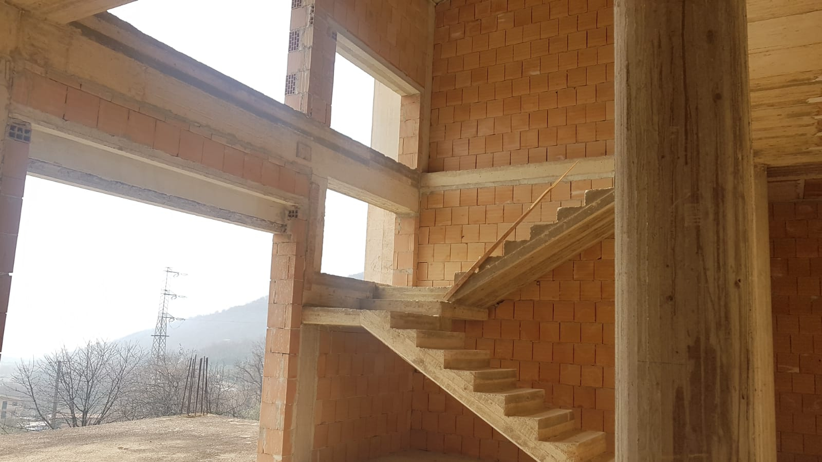 Villa Unifamiliare - Indipendente VITULANO vendita    Iadanza servizi immobiliari RE