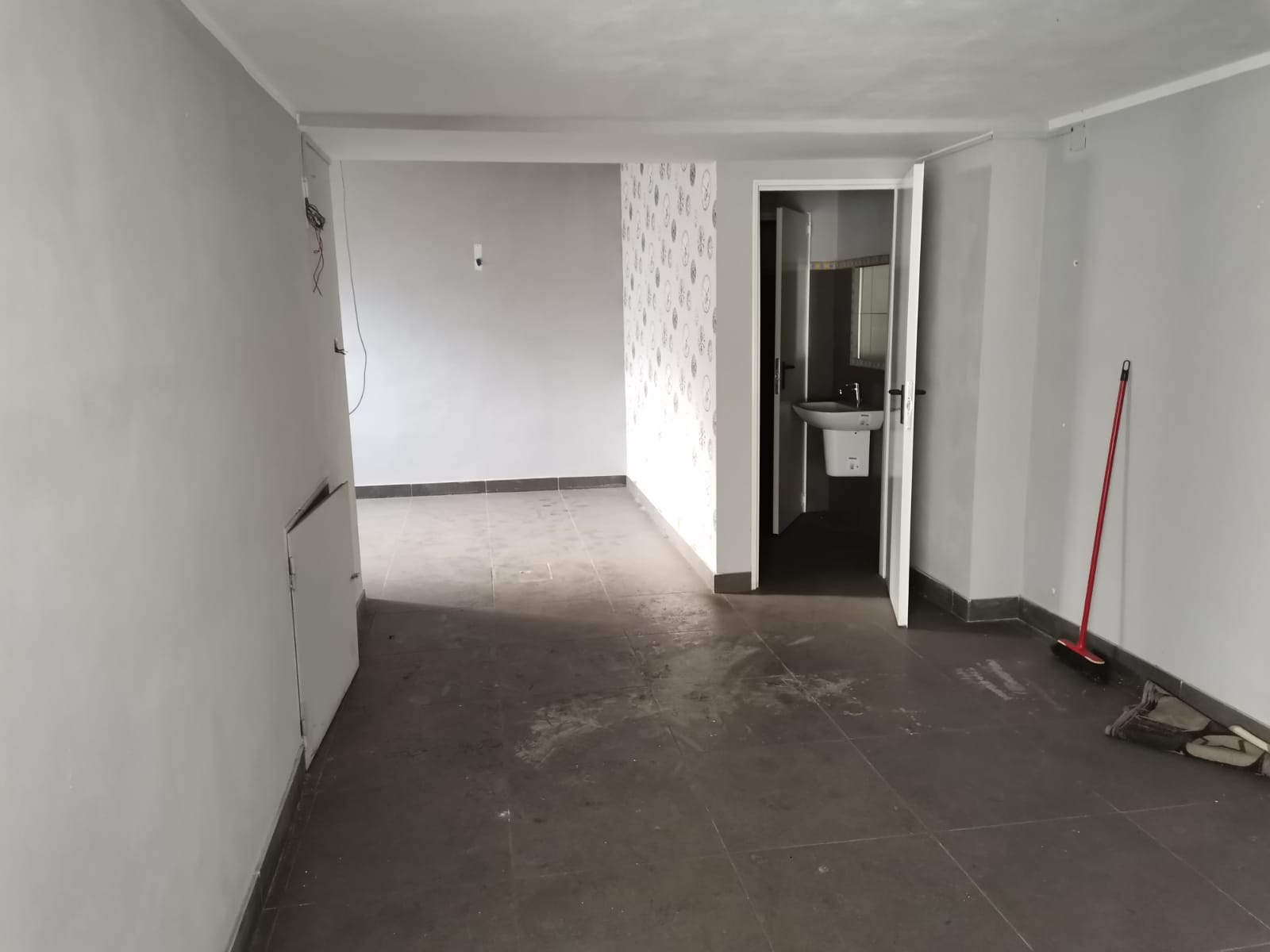 Negozio - Loc.Com. BENEVENTO affitto  Mellusi/Atlantici  Iadanza servizi immobiliari RE