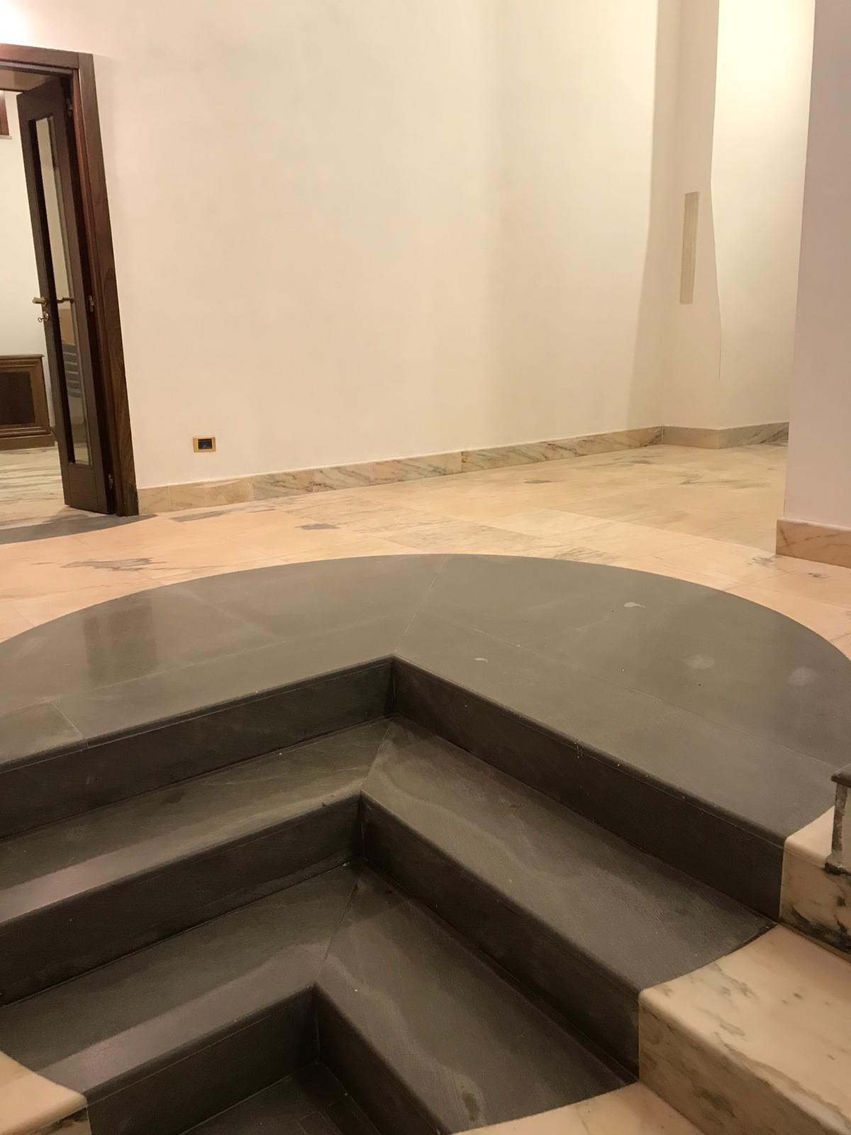 Stabile intero - Palazzo BENEVENTO affitto  CENTRO STORICO  Iadanza servizi immobiliari RE