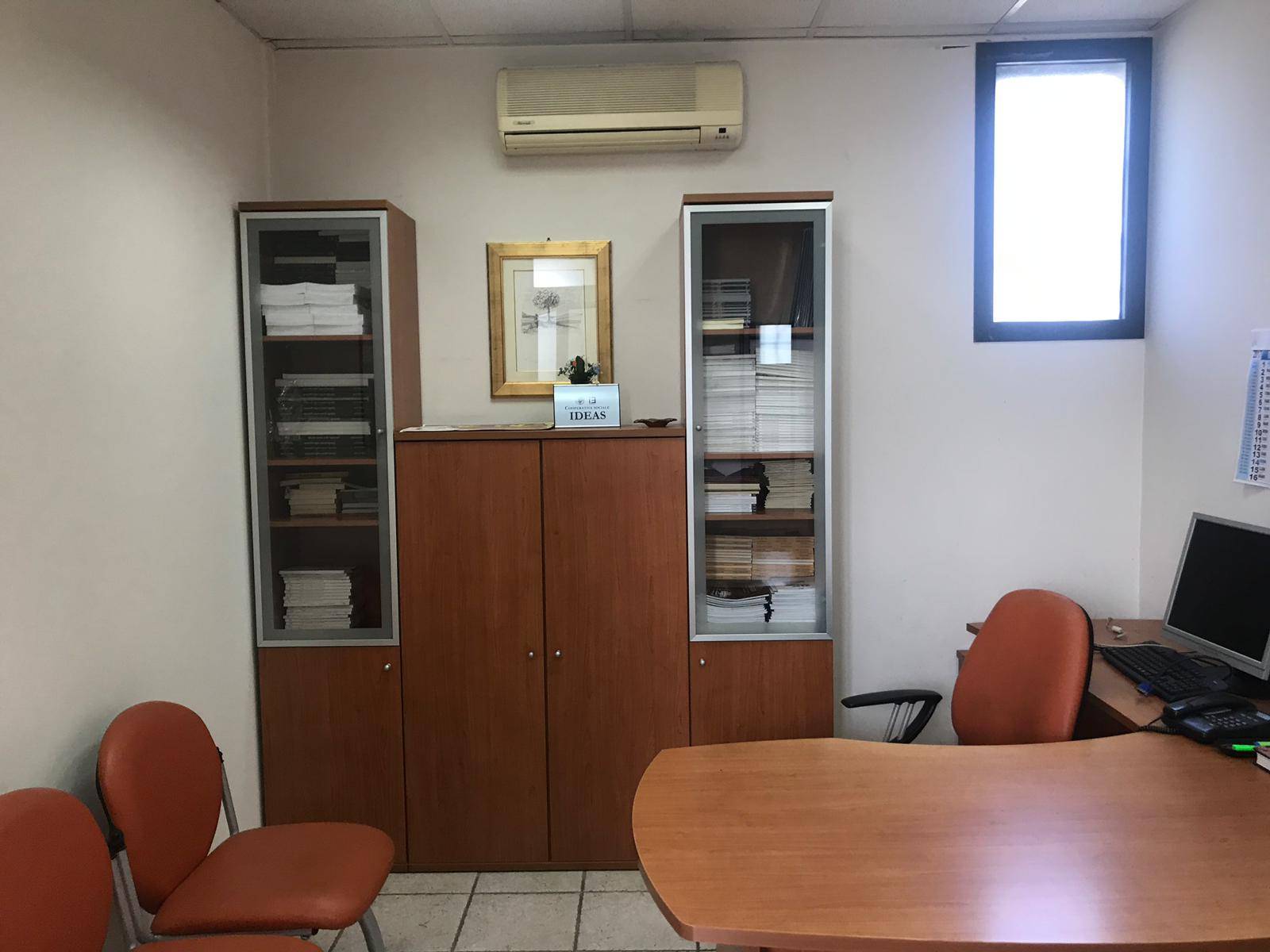 Capannone Commerciale BENEVENTO affitto  CONTRADE  Iadanza servizi immobiliari RE