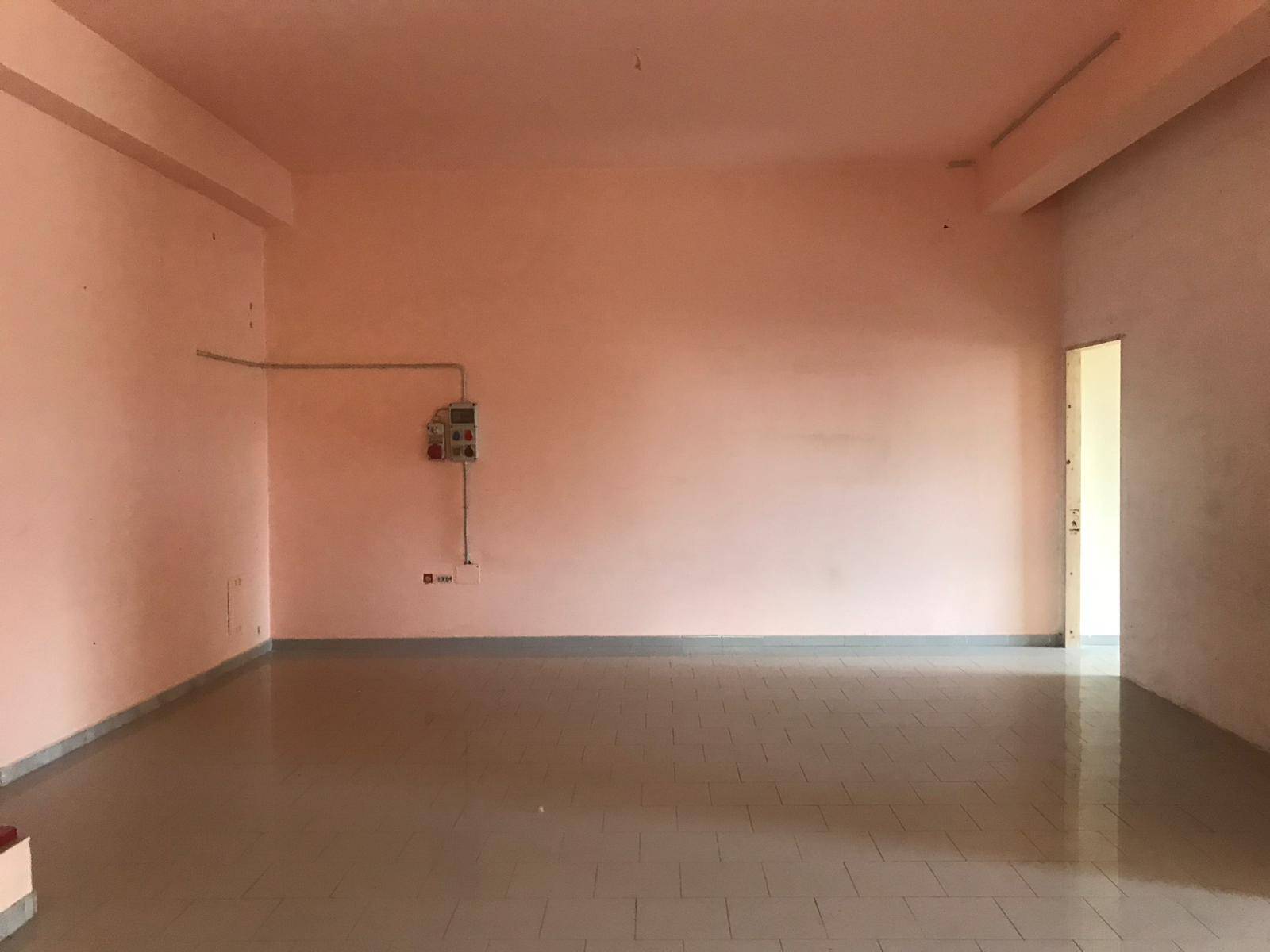 Negozio - Loc.Com. BENEVENTO affitto  Ferrovia  Iadanza servizi immobiliari RE