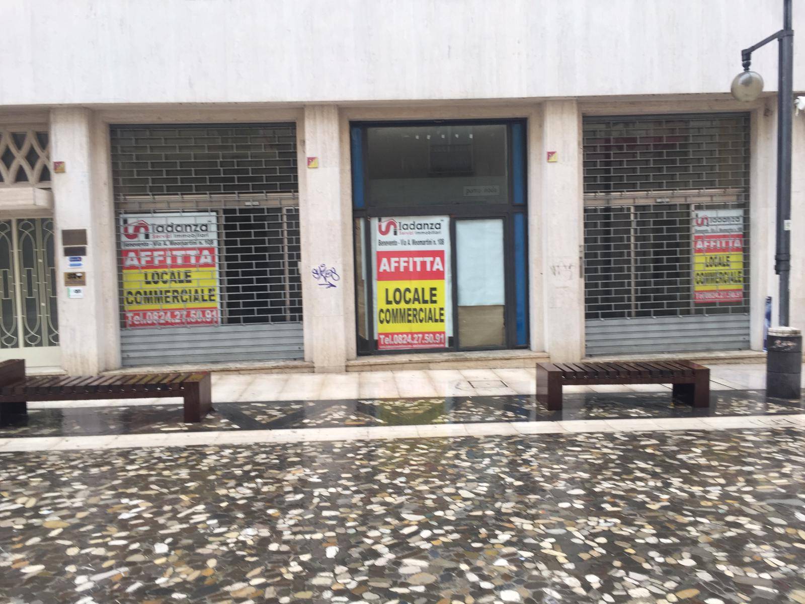 Negozio - Loc.Com. BENEVENTO affitto  CENTRO STORICO  Iadanza servizi immobiliari RE