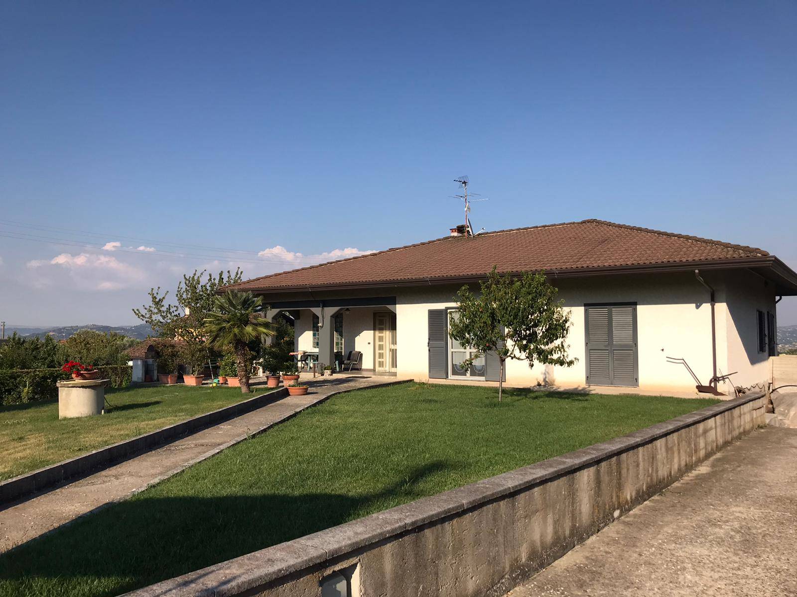 Villa SAN GIORGIO DEL SANNIO vendita    Iadanza servizi immobiliari RE