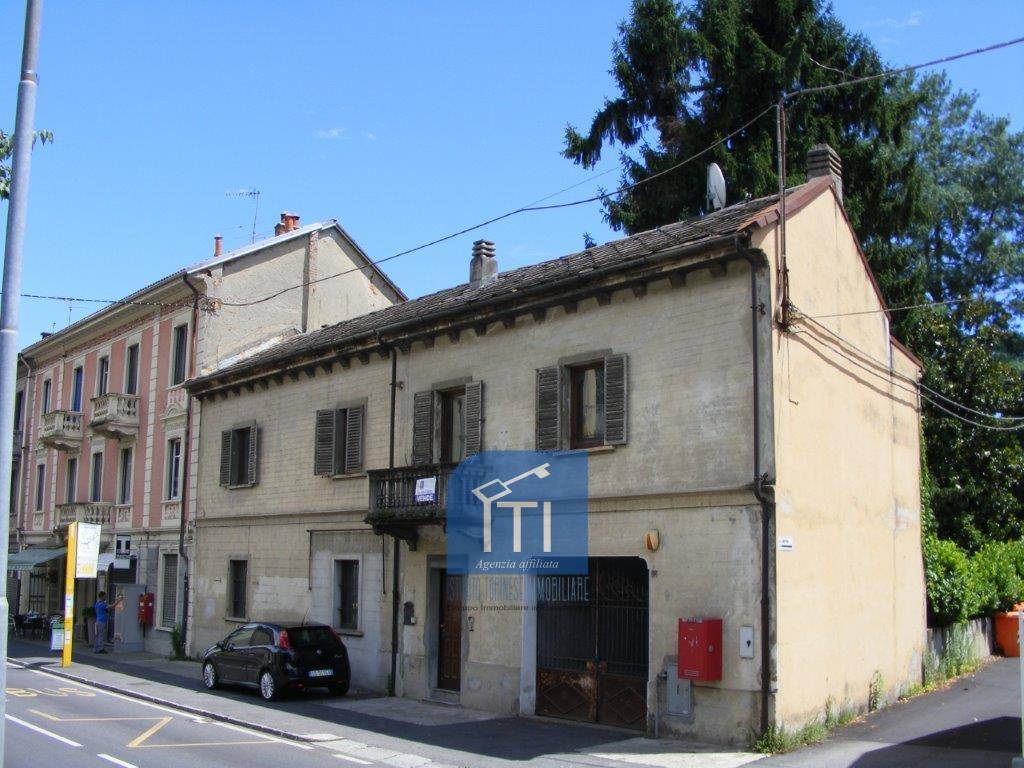 Villa Unifamiliare - Indipendente IVREA vendita    ITI Torino-Ivrea