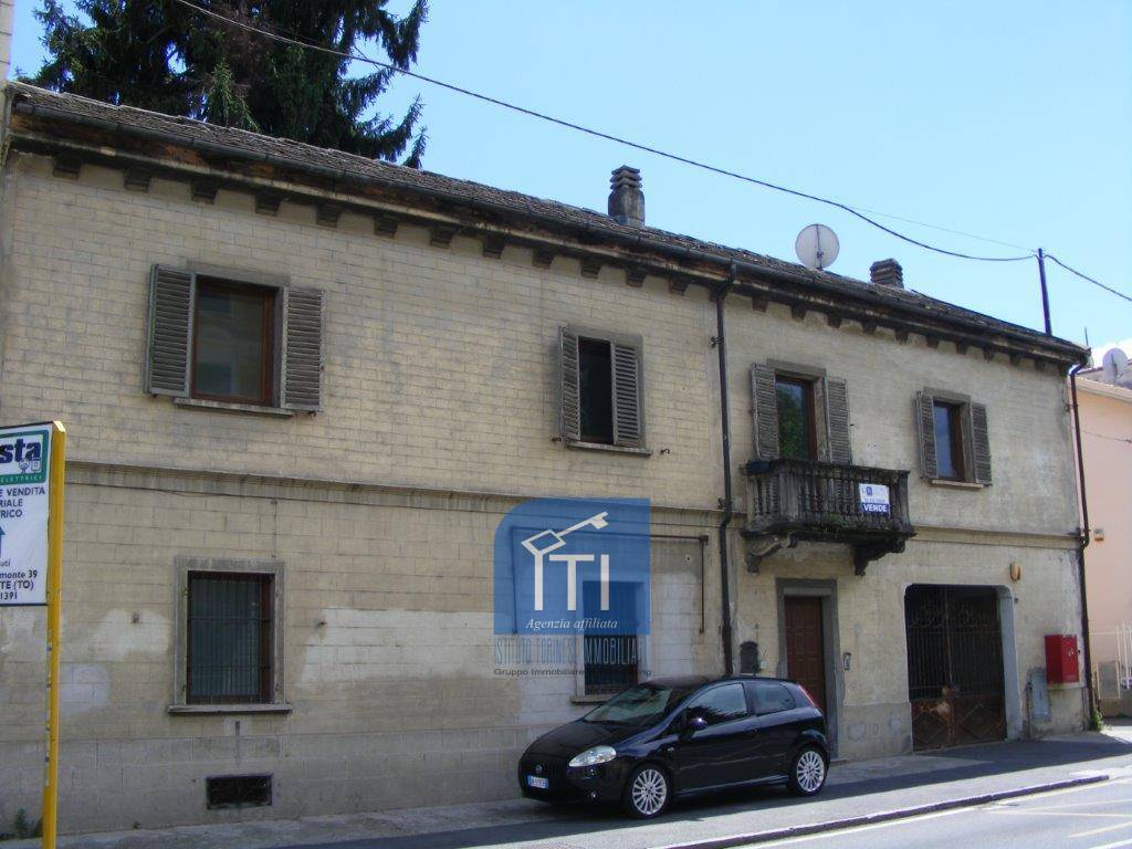  ivrea vendita quart:  iti torino-ivrea