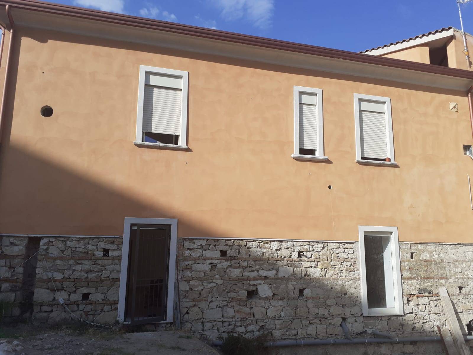 Negozio - Loc.Com. BENEVENTO affitto  Centro  Iadanza servizi immobiliari RE