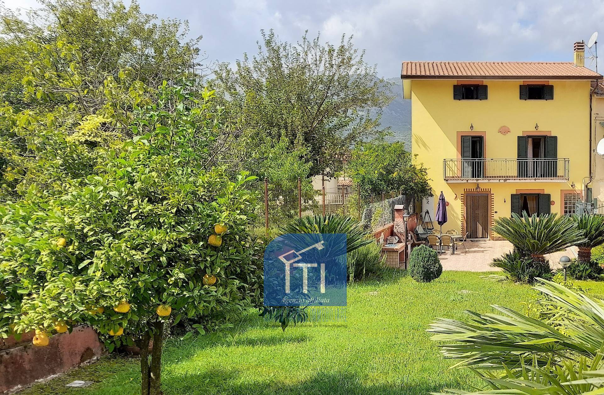 Villa in vendita a Sant'elia Fiumerapido (FR)