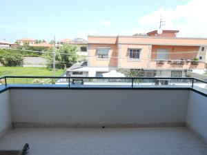 APPARTAMENTO + DI 4 LOCALI a Giugliano in Campania