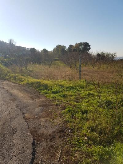 TERRENO CON RUDERE a Pozzuoli