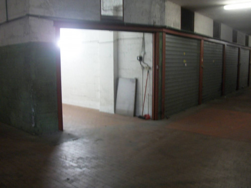 Garage/Box/Posto auto in vendita a Roma (RM)