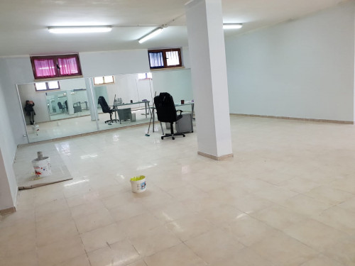 MAGAZZINO/CANTINA a Giugliano in Campania