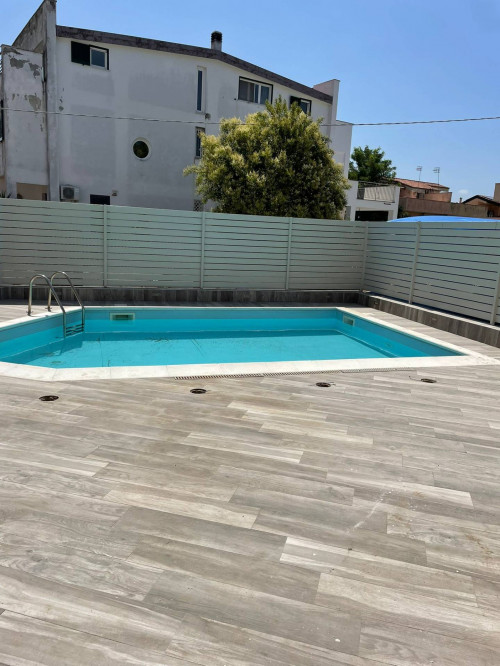 VILLINO A SCHIERA a Giugliano in Campania