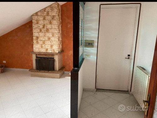 MANSARDA a Giugliano in Campania