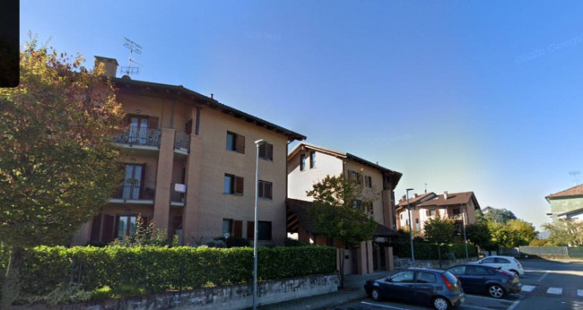 APPARTAMENTO + DI 4 LOCALI a Chivasso