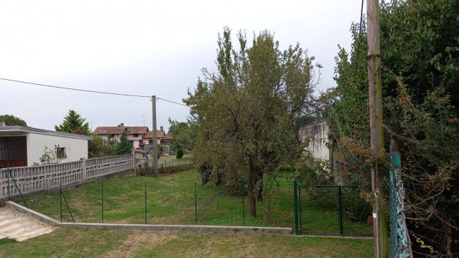 Casa indipendente in vendita a Camburzano (BI)