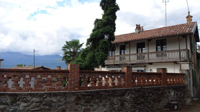 Casa indipendente in vendita a Torre Canavese (TO)