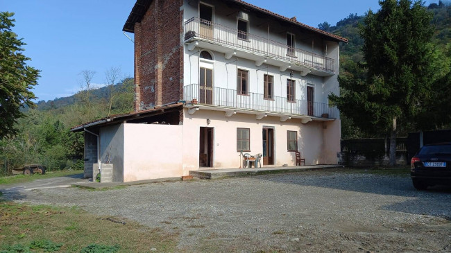 Casa indipendente in vendita a Vestignè (TO)