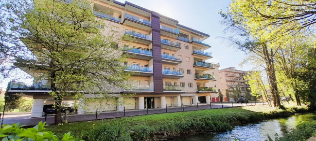 QUADRILOCALE a Cassino