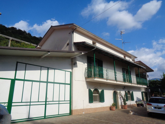 VILLA UNIFAMILIARE a Sant'Elia Fiumerapido