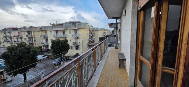 TRILOCALE a Qualiano