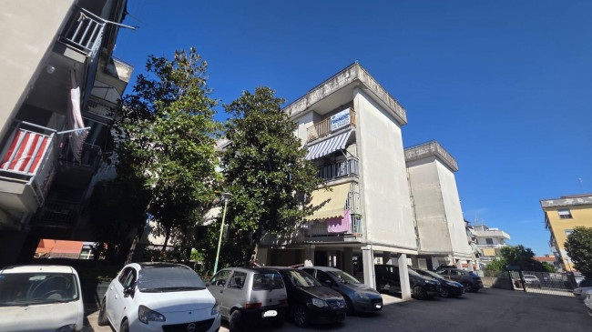 TRILOCALE a Giugliano in Campania