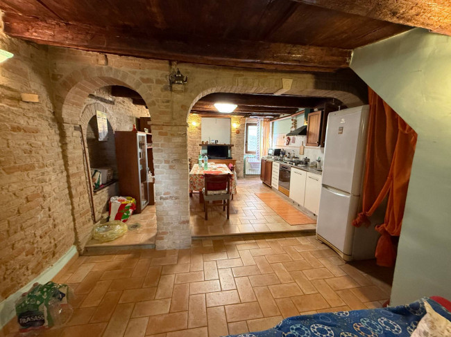 Casa singola centro storico in vendita a Fermo