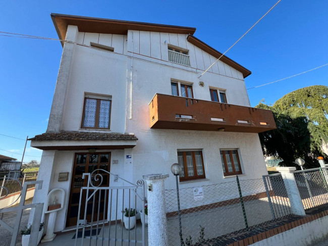 Casa singola in vendita a Fermo