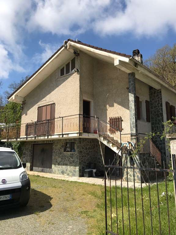  pontinvrea vendita quart:  agenzia immobiliare mare monti di rovere massimo