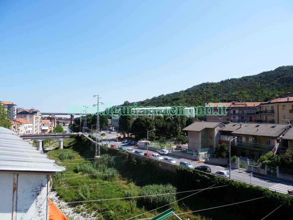  savona vendita quart: lavagnola agenzia-immobiliare-mare-monti-di-rovere-massimo