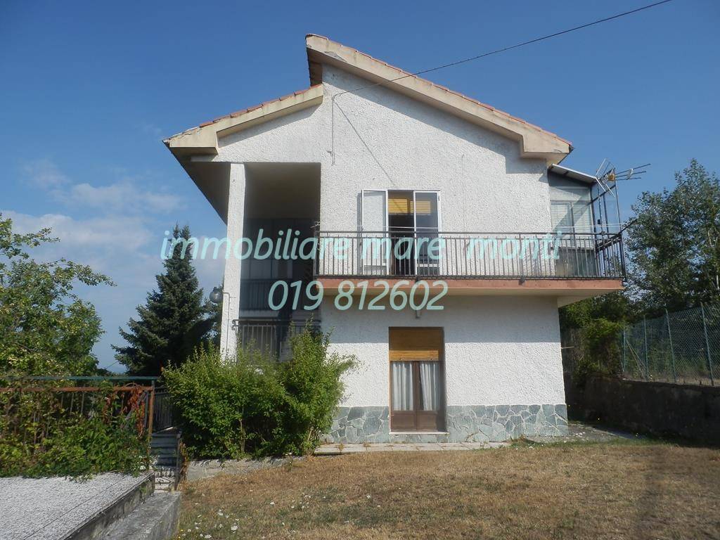 Casa indipendente in vendita a Giusvalla (SV)