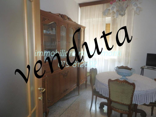 Appartamento in Vendita a Vado Ligure