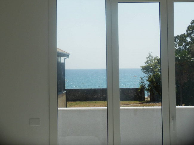Appartamento in Vendita a Savona