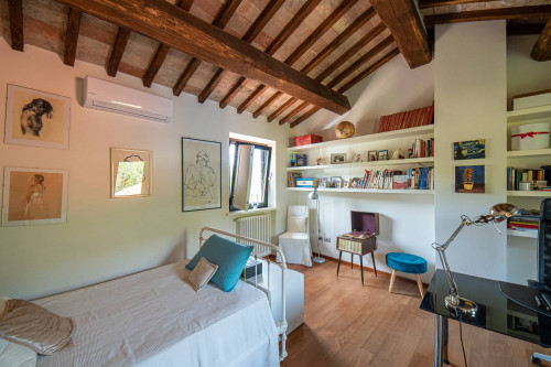 Rustico - Casale in vendita a Camaiore