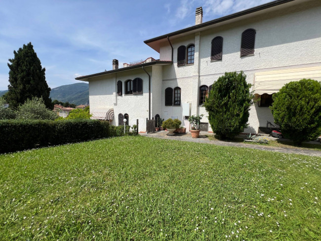 Villa in vendita a Camaiore