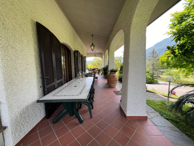 Villa in vendita a Camaiore