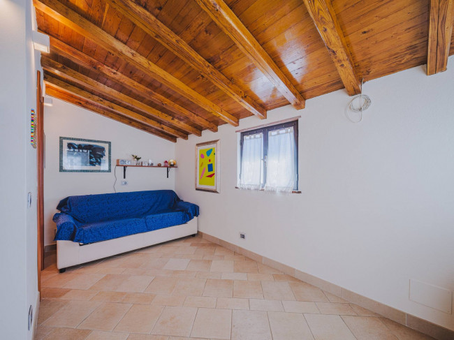 Casa indipendente in vendita a Camaiore (LU)