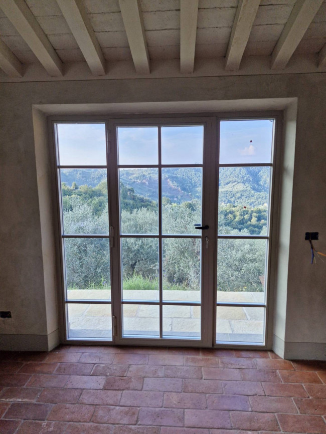 Casa indipendente in vendita a Camaiore (LU)