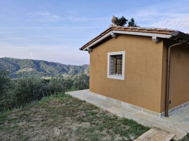 Casa indipendente in vendita a Camaiore (LU)