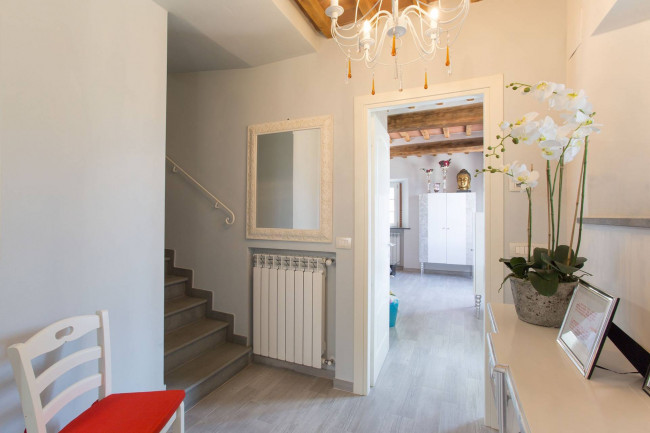 Rustico - Casale in vendita a Capannori