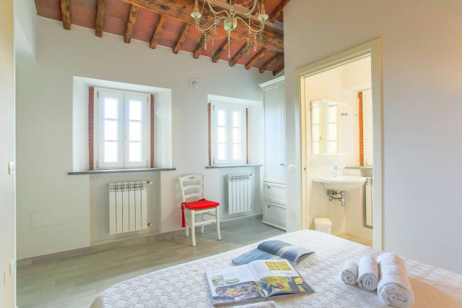 Rustico - Casale in vendita a Capannori