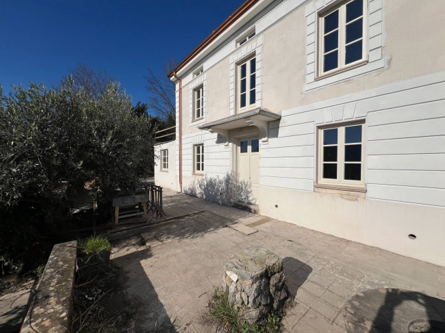 Villa in vendita a Camaiore