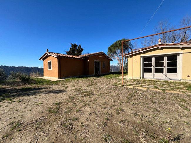 Rustico - Casale in vendita a Camaiore